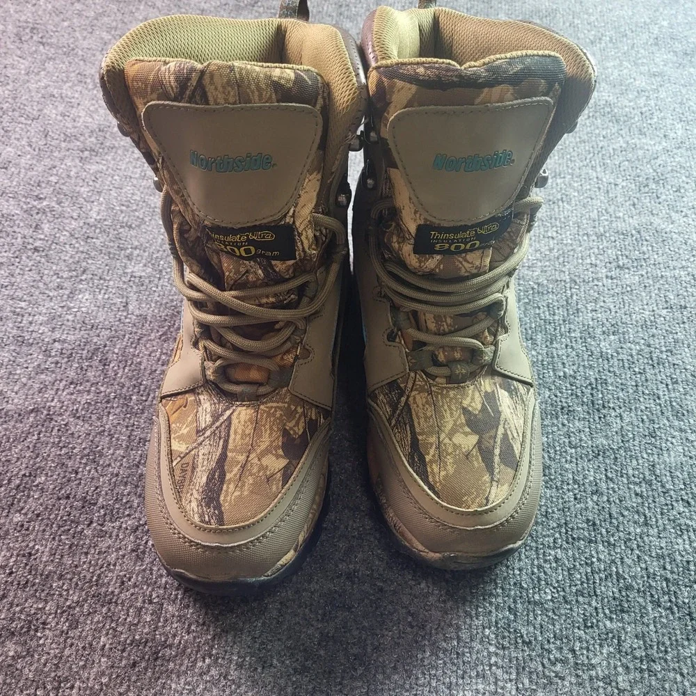 Northside Thinsulate‎ 800g Waterproof Camo Winter Boots  Size 6